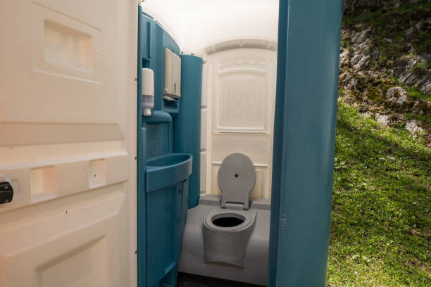 Best Portable toilet rental cost  in Mount Olive, MS